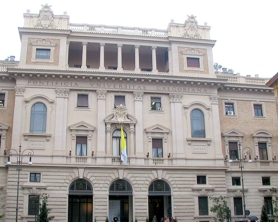 PONTIFICIA UNIVERSIDAD GREGORIANA